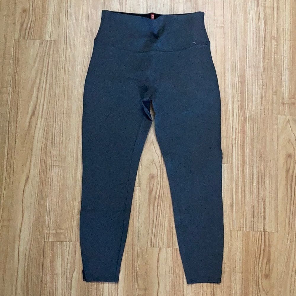 SPANX PONTE ANKLE LEGGINGS NWOT Grey